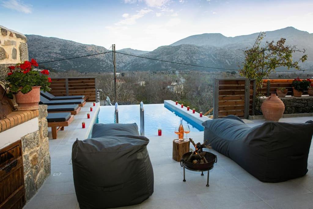 Lasithi Luxury Villa Mesa Lasithi Exterior photo